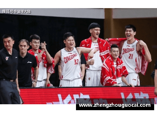 亚娱体育官网球迷为球队连胜欢欣鼓舞，誓言全力支持迎接挑战！